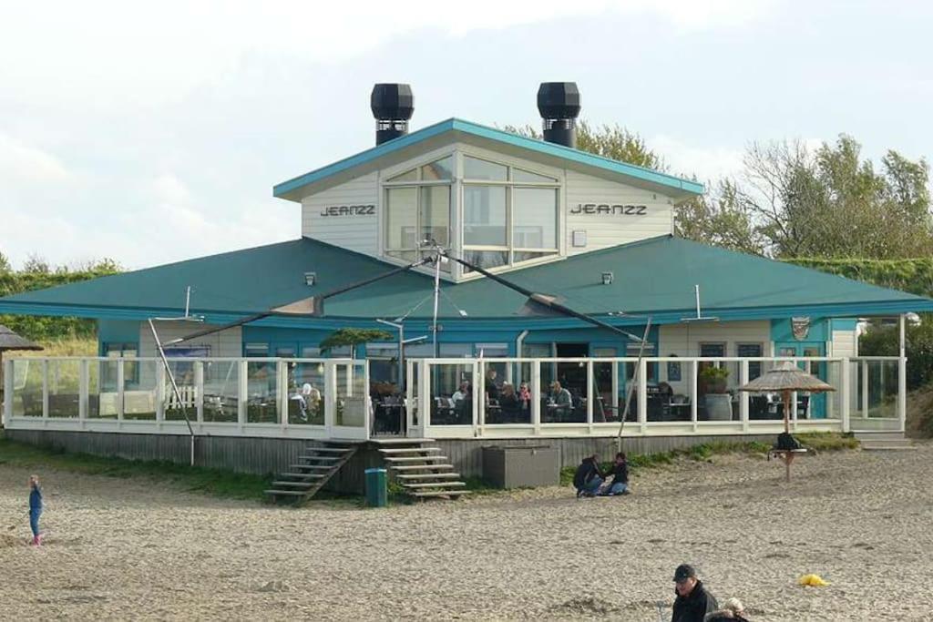 Vakantiehuis Christoffelaan 52,vakantiehuis Aan Het Grevelingenmeer,5km Noordzee Brouwershaven